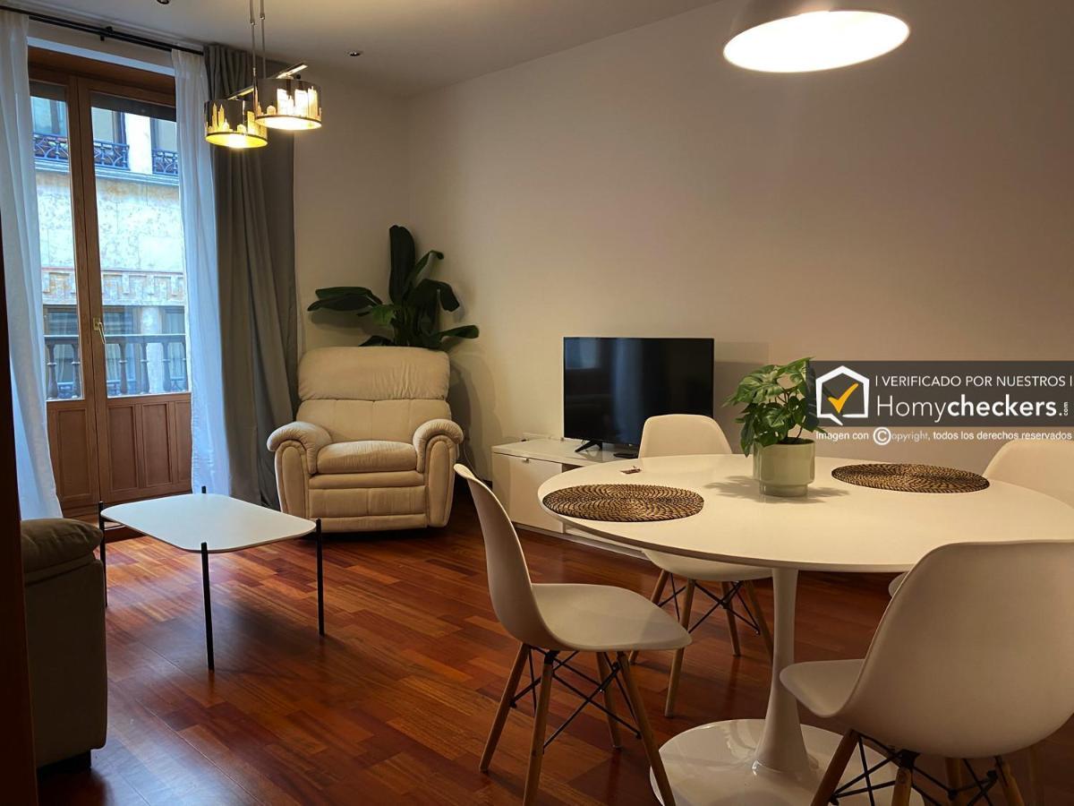 Homyat Prior Orus Apartment ซาลามังกา ภายนอก รูปภาพ